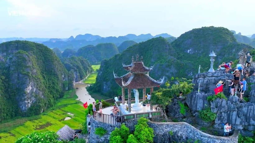 Ninh Binh E-bike Tour: Tam Coc Rural Life, Bich Dong & Dundj - Thai Vi Temple begins the cultural side of the route