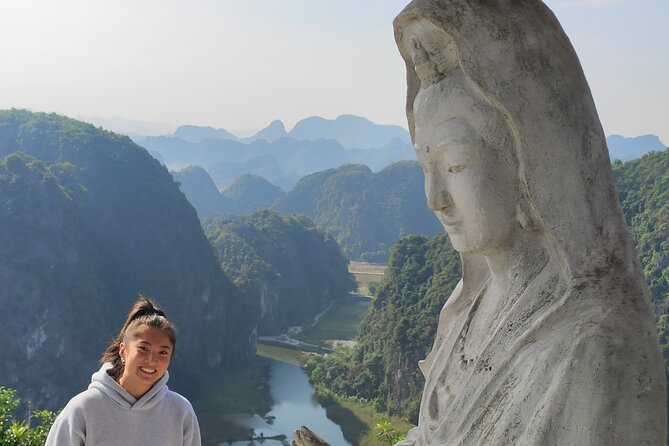 Ninh Binh Full-Day Small Group of 9 Guided Tour from Hanoi - Vietnamese lunch around midday