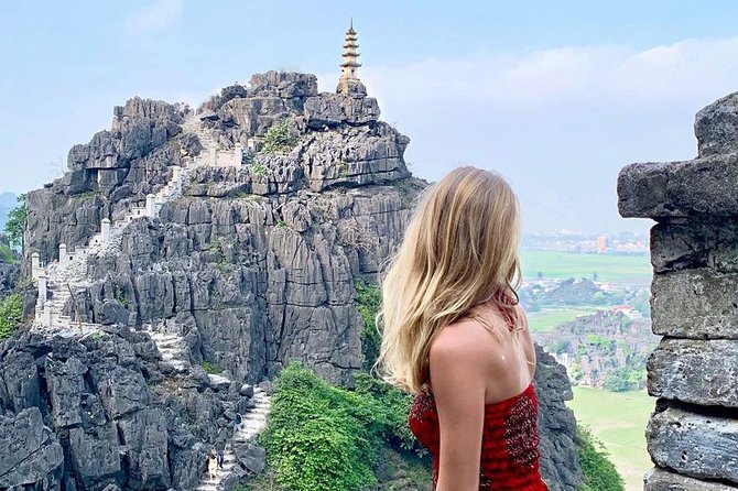 Ninh Binh Full-Day Tour from Hanoi to Hoa Lu, Tam Coc & Mua Cave Via Boat & Bike - Hoa Lu temples and Vietnam’s early dynasties