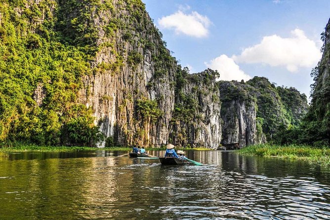Ninh Binh Full Day Tour From Hanoi With Customized Attractions - Why Ninh Binh works as a day trip from Hanoi