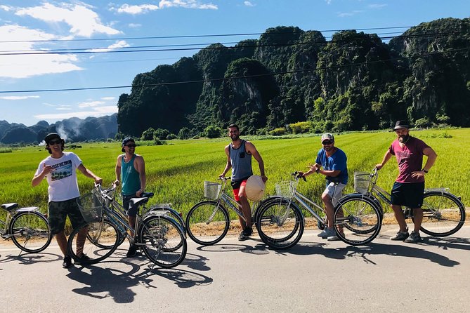 Ninh Binh Highlights Hoa Lu/Bai Dinh-Trang An/ Tam Coc- Mua Cave - Trang An by boat, the day’s calm center