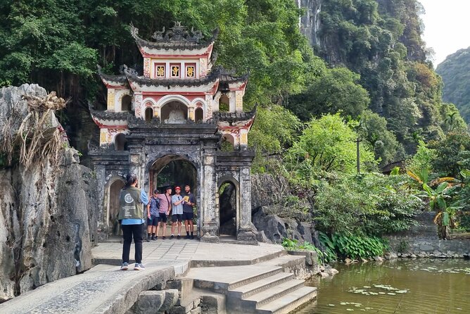 Ninh Binh HIGHTLIGHT & HIDDEN GEM Tour From Hanoi: Skip-The-Line - Thai Vi Temple and the quieter cultural stops