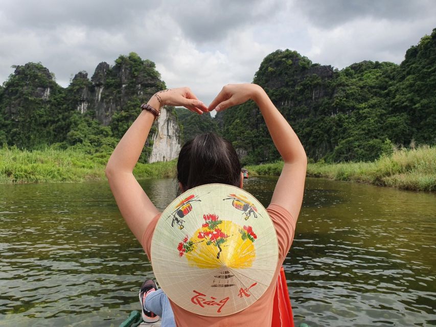 Ninh Binh: Hoa Lu, Mua Cave, and Trang An Tour and Boat Ride - What the $56 price really includes