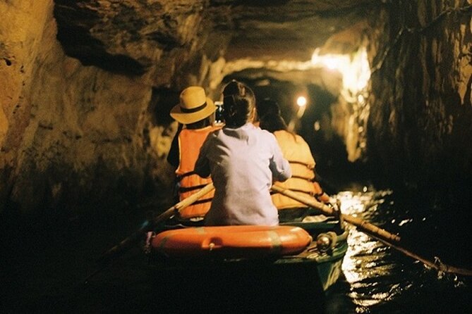 Ninh Binh Luxury Day Tour to Hoa Lu Trang An Mua Cave Max 9Pax - Lunch and what the $68 price really covers
