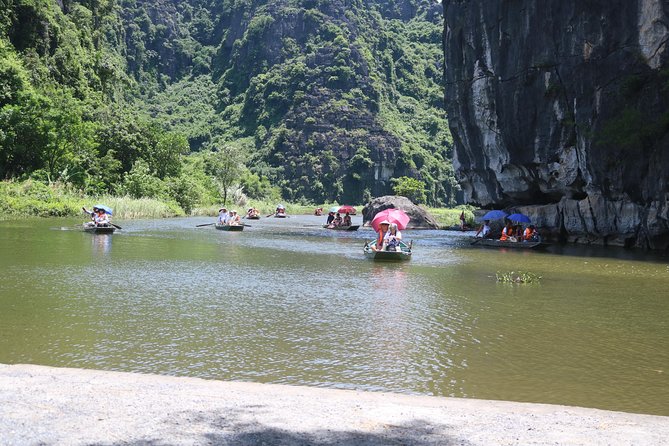 Ninh Binh Luxury Tour 2 Days 1 night by limousine See Hidden Gems - Bai Dinh Pagoda and Its Enormous Scale