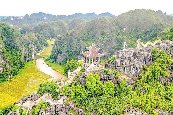 NINH BINH MEMORABLE DAY: Hoa Lu, Mua Cave, boat trip Tam Coc, Trang An optional - Hoa Lu: Vietnam’s former capital in 50 minutes