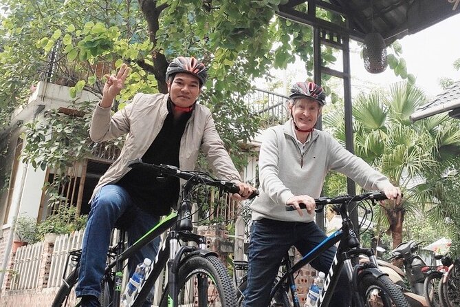 Ninh Binh Private Tour to Mua Cave Trang An Grottoes From Hanoi - Vietnamese lunch at midday