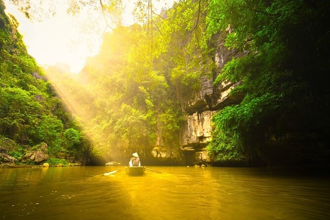 Ninh Binh Tour Hoa Lu Tam Coc Full Day: Biking,Boating,Tickets,Lunch, Limousine - Why this Hanoi day trip works for first-time visitors
