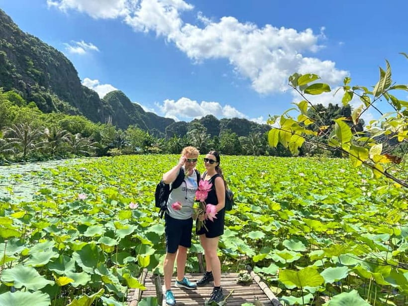 Ninh Binh: Trang An Boat Ride, Bich Dong & Mua Cave Sunset - Mua Cave and the 500-Step Climb