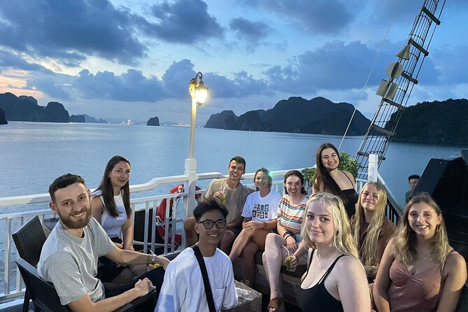 Oasis Bay Party Cruise 3 Days 2 Nights - Ha Long Bay Tour - Paradise Cave dinner on Cat Ba Island