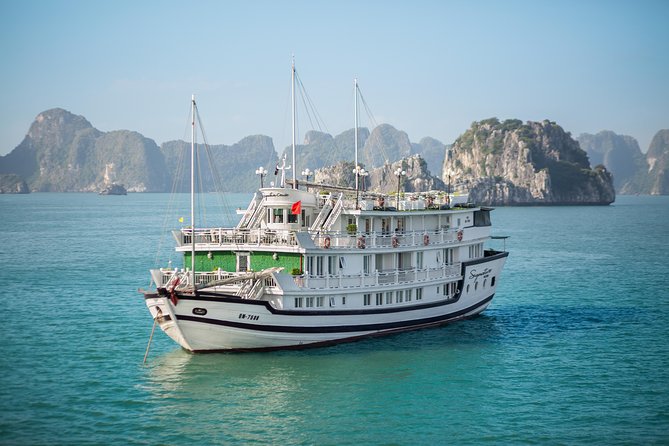 (Official) Signature Halong Cruise - 03 days 02 nights program - Why Bai Tu Long Bay changes the cruise experience