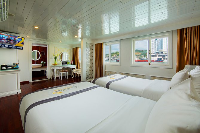 (Official) Signature Royal Cruise - 02 days 01 night program - Boarding at 12:30 and settling into the cabin