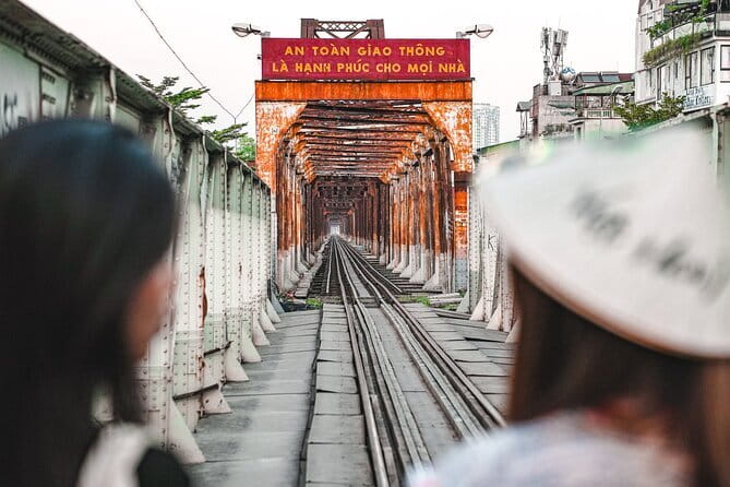 Old Quarter Food Tour in Hanoi - Bánh cuốn and cháo sườn sụn near Long Bien Bridge