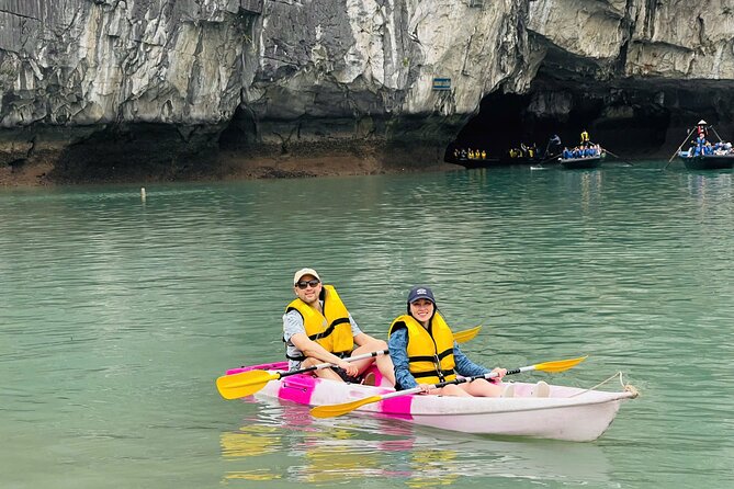 One Day Deluxe Boat Trip in Ha Long Bay - Vietnamese lunch with the limestone islands outside