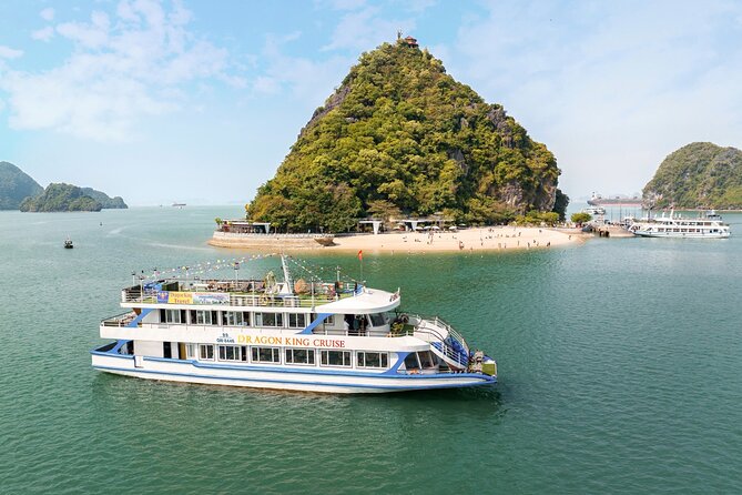 One Day Deluxe Boat Trip in Ha Long Bay - What $39.35 really gets you
