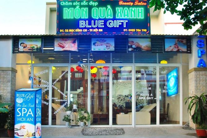 One Hour Spa Experience in Hoi An - Arrival with ginger tea, fruit, and yogurt