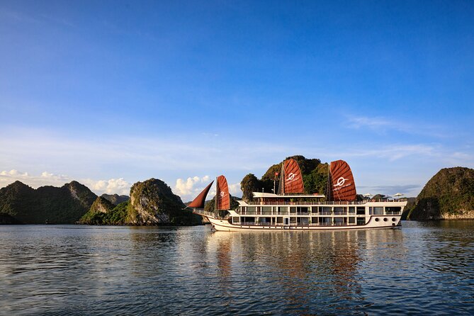 Overnight Halong Bay-Lan Ha Bay Cruise with V'Spirit Cruises - Boarding the V’Spirit junk on day one