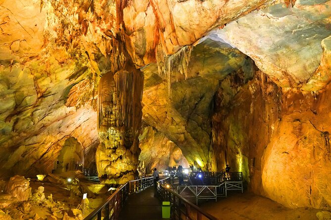 Paradise Phong Nha caves from Dong hoi city - What the nine-hour schedule feels like