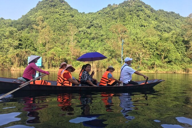 Perfume Pagoda Full-Day Guided Tour from Hanoi - All Inclusive - The climb to Huong Tich Cave