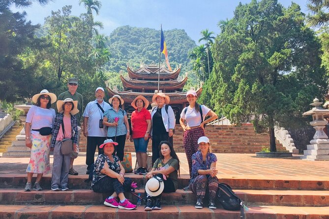 Perfume Pagoda Full-Day Guided Tour from Hanoi - All Inclusive - Vietnamese lunch at the foot of the mountain