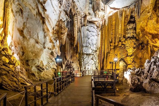 Phong Nha Cave - Paradise Cave Small Group Tour: All Inclusive - Lunch in Phong Nha Village at About 12:30