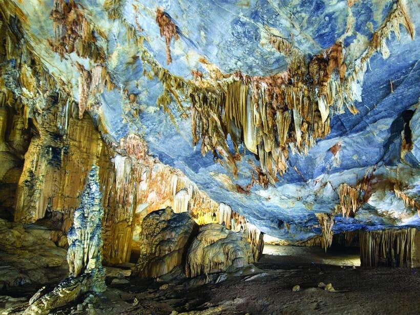 Phong Nha/Dong Hoi: Phong Nha Cave and Paradise Cave Tour - Paradise Cave: a buggy ride and one kilometer underground