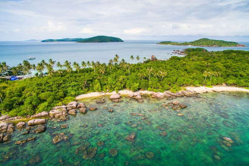 PHU QUOC TRIP 2: 2 ISLANDS BY BOAT - May Rut Island and the beach bar