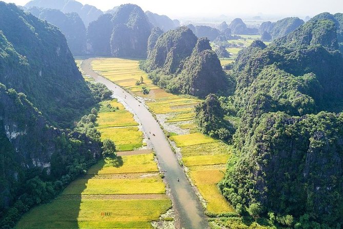 Premium Hoa lu - Trang An - Mua Cave with Buffet Lunch from Hanoi - Why this Ninh Binh day trip works from Hanoi