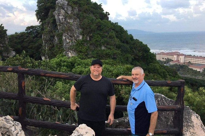 Private guided My Son Sanctuary and Marble Mountains - The private guide is the real advantage