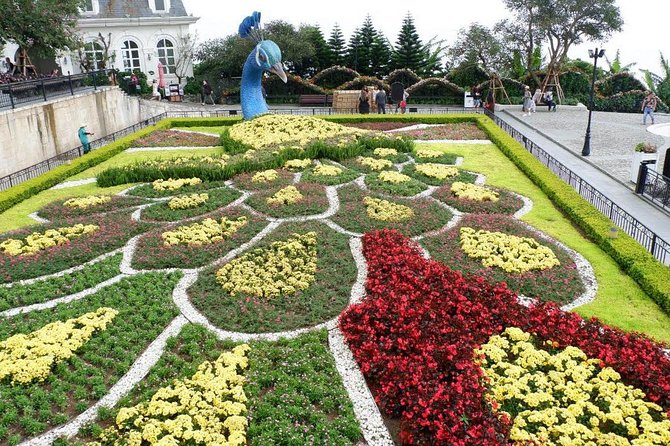 Private guided Sunworld Ba Na Hills & Golden Hands Bridge - Linh Ung Pagoda and the mountain calm