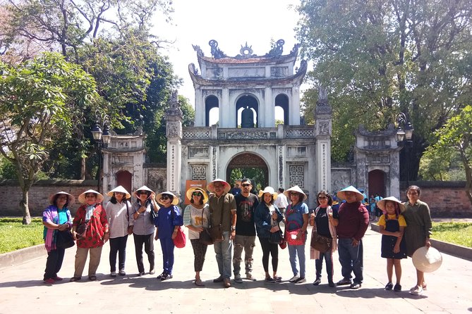 Private Hanoi city tour full day - Why a private day helps in Hanoi
