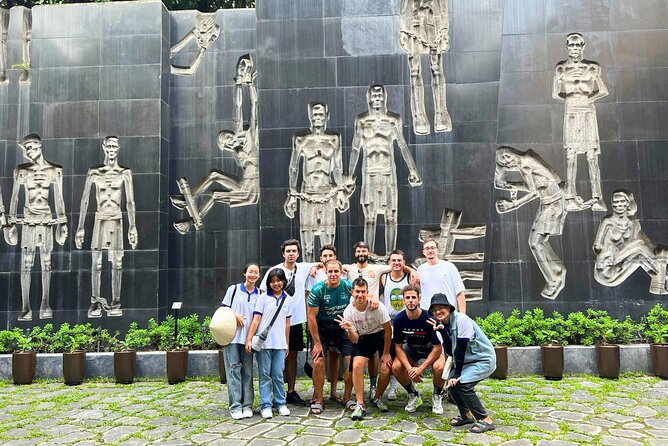 (Private) Hanoi War Sites Tour - A quiet visit to Ho Chi Minh Mausoleum