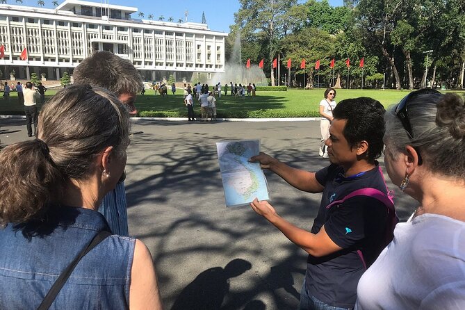Private Ho Chi Minh City Half-Day Tour - Central Post Office: an elegant beginning