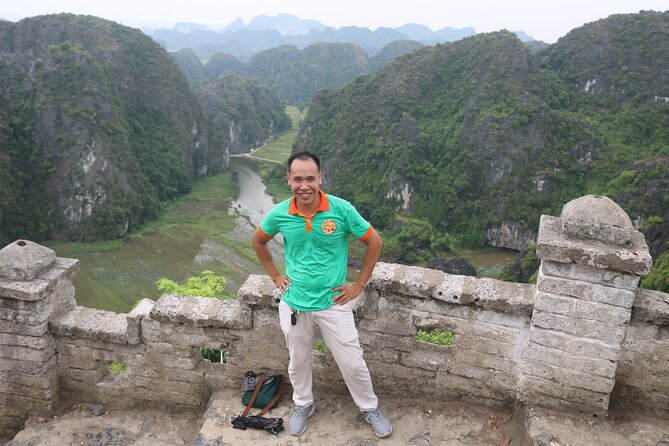 Private luxury - Mua Cave - Trang An - Bich Dong 1 Day From Hanoi - Private transport, group size, and guide service