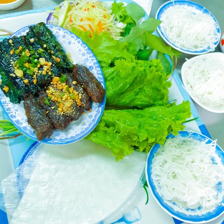 Private Street Food Evening Walking Tour in Ho Chi Minh City - Food safety, belongings, and comfort