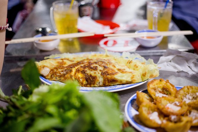 Private Street Food Motorbike Tour in Ho Chi Minh City - What the food experience is really like