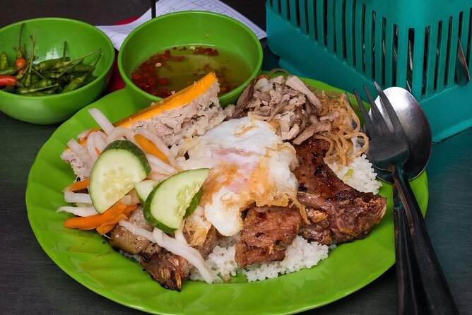 Private Street Food Tour by Motorbike in Ho Chi Minh City - Ho Thi Ky Flower Market and old Saigon atmosphere