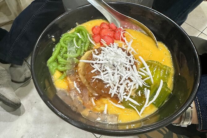 Private Street Food Tour with a Local Food Guide - What makes this Hanoi food walk worth your time