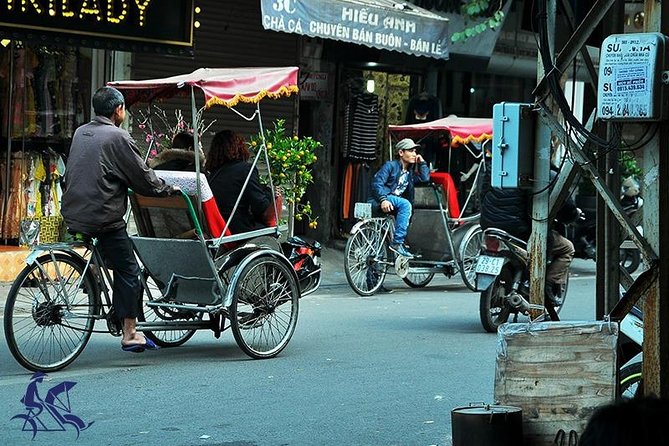 Private tour - Hanoi old quarter cyclo tour (2 hours) - The sound and movement are part of the experience