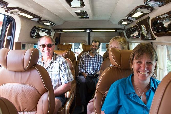 Private Transfers Hanoi <=> Halong One Way by Limousine Vehicles - A simple way to reach Halong Bay