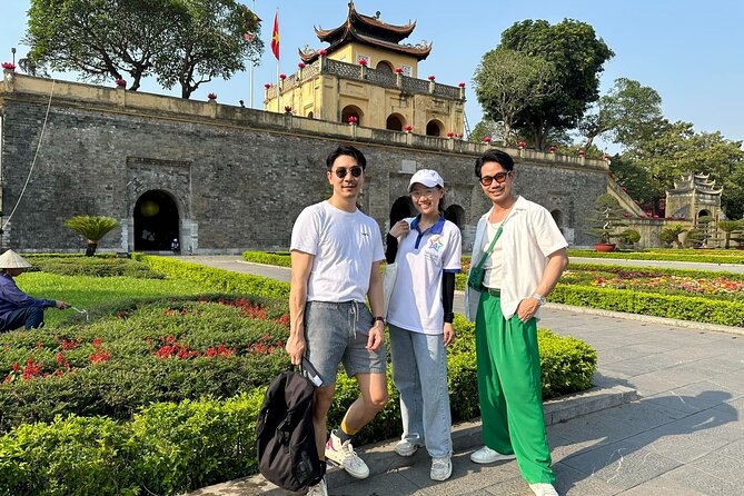Private Walking Tour of Hanoi City - How the student guide format works