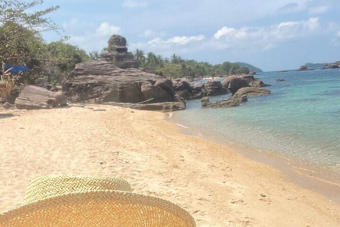 Real snorkel trip by speedboat with small group on Cham island - Tai Island adds hard coral and fish feeding