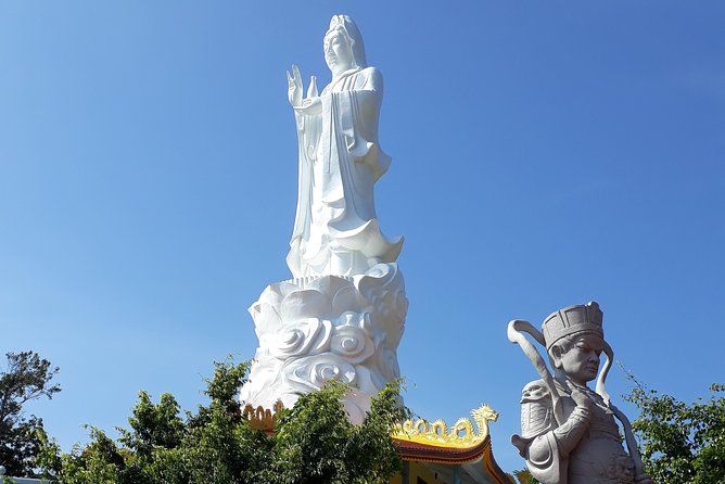 RED RIVER TOUR (Private Tour): LAND ISLAND TOUR AROUND THE SOUTH - Ho Quoc Pagoda and the sea view