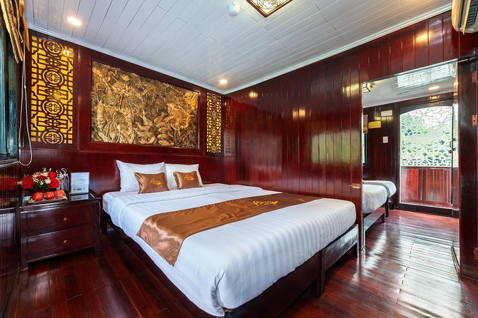 Renea Cruises - BEST Small Boat in Bai Tu Long & Halong Bay - Boarding Bai Tu Long Bay and settling into the cabin