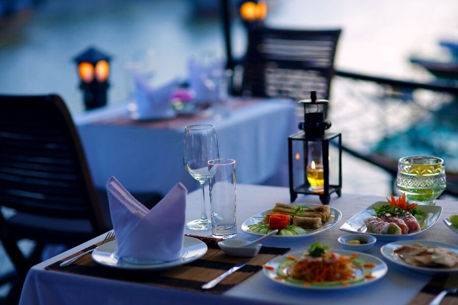 Romantic Sunset Dinner Cruise in Hoi An - How the $39 price holds up