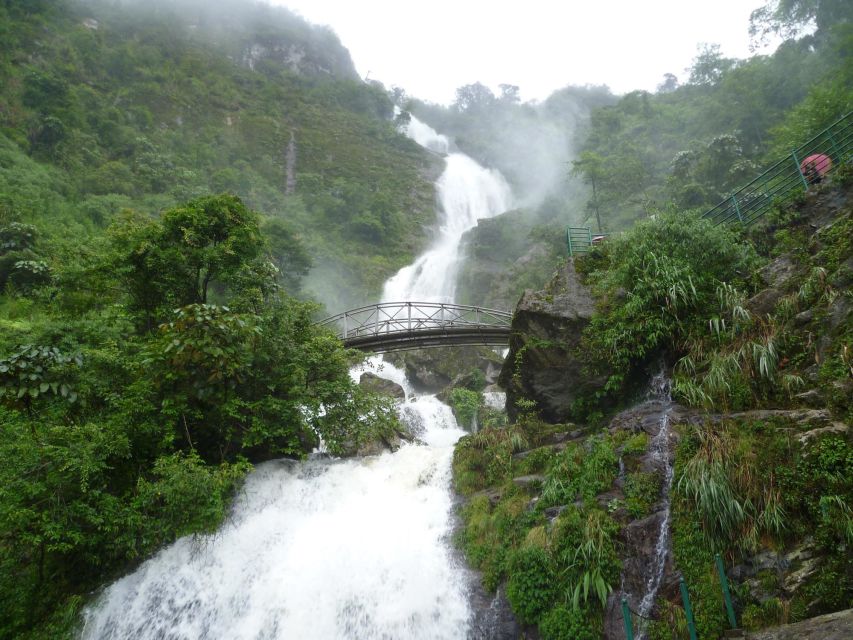 Sa Pa: Private Guided Tour on a Motorbike with Lunch - The nearly 200-meter waterfall