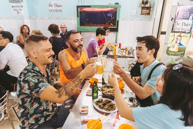 Saigon After Dark Night Tour by Scooter + 7 tastings - Chinatown and the evening market in Cholon
