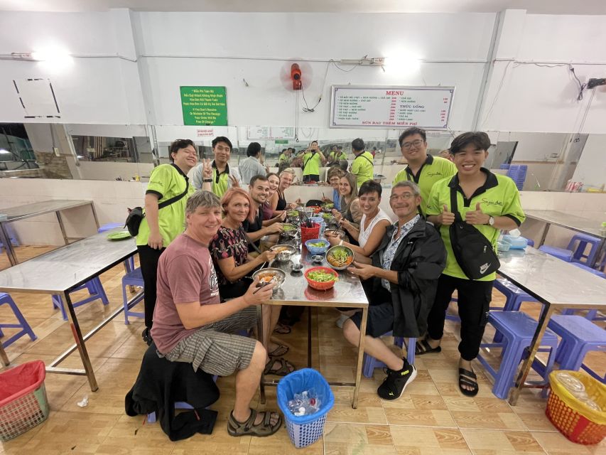 Saigon: Day-Night Sights & Local Food Tour l Female Option - Thich Quang Duc Monument and Saigon’s memory