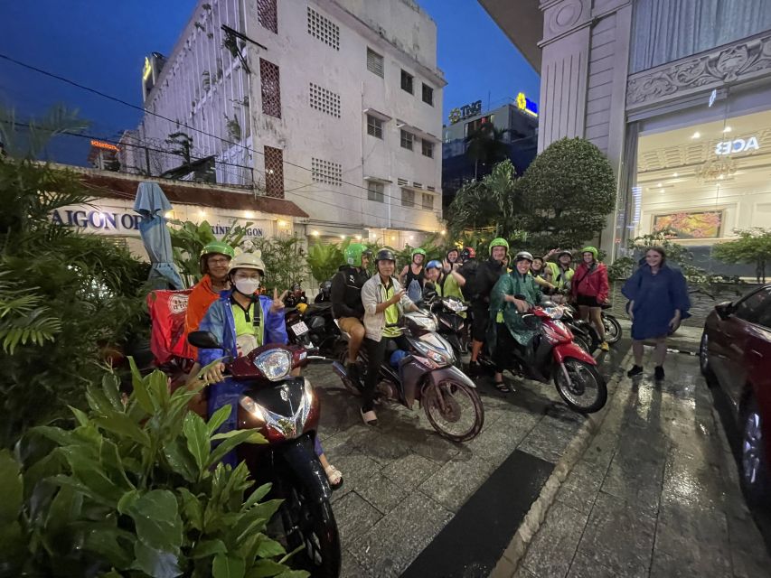 Saigon: Day-Night Sights & Local Food Tour l Female Option - District 7 and the Starlight Bridge