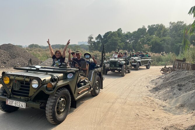 Saigon Jeep City Tour, Backstreet, Cultures hidden Gems 4 Hours - Nguyen Thien Thuat Apartment Buildings and the Backstreets